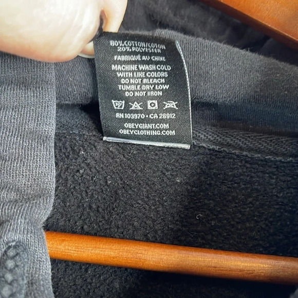 OBEY Graphic Logo Long Sleeve Hoodie Sweatshirt Black Kangaroo Pocket *As Is* M - Picture 8 of 12